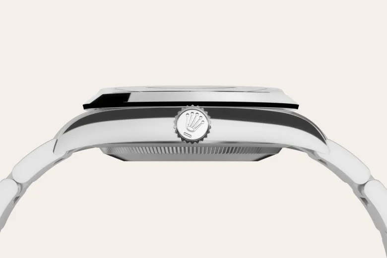 rolex M124270-0001 - La lunetta liscia
