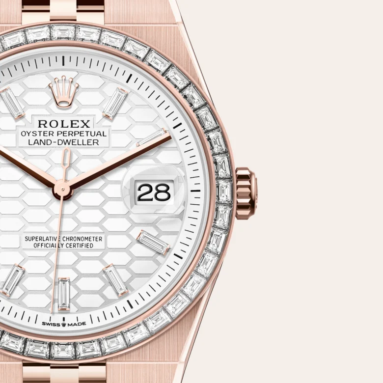 rolex M127385TBR-0003   - Il quadrante bianco intenso