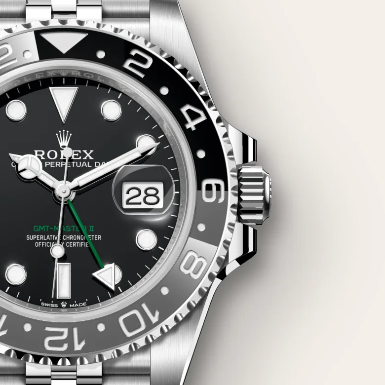 rolex M126710GRNR-0003 - La lunetta girevole 24 ore